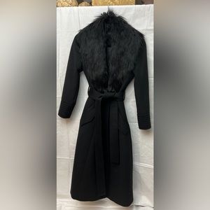 Sentaler alpaca coat with fur shawl collar